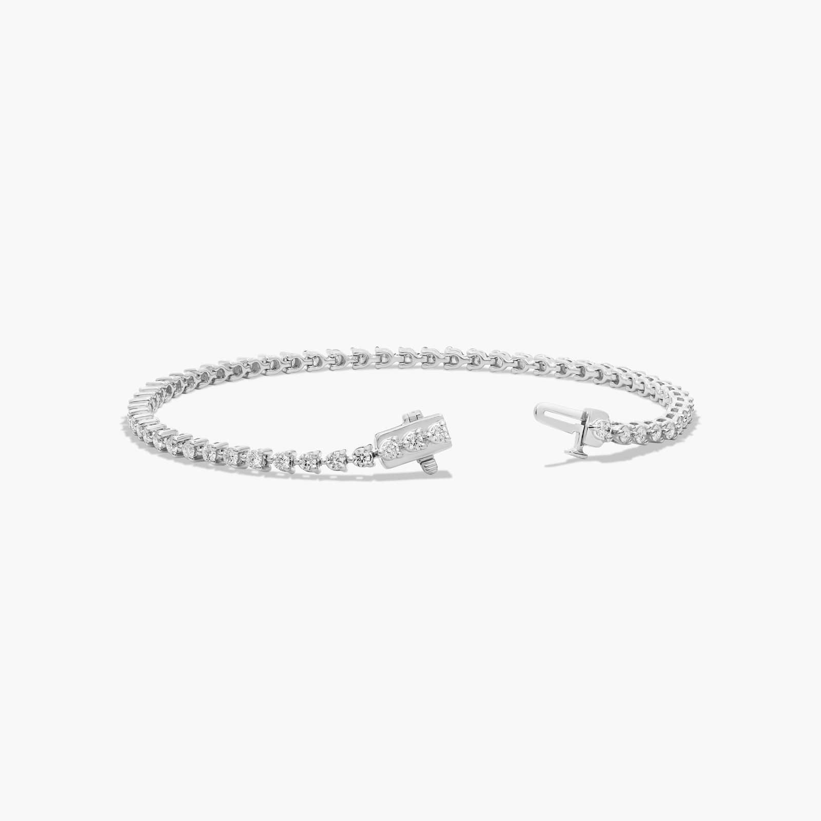 2.00 Ct Three Prong Diamond Tennis Bracelet