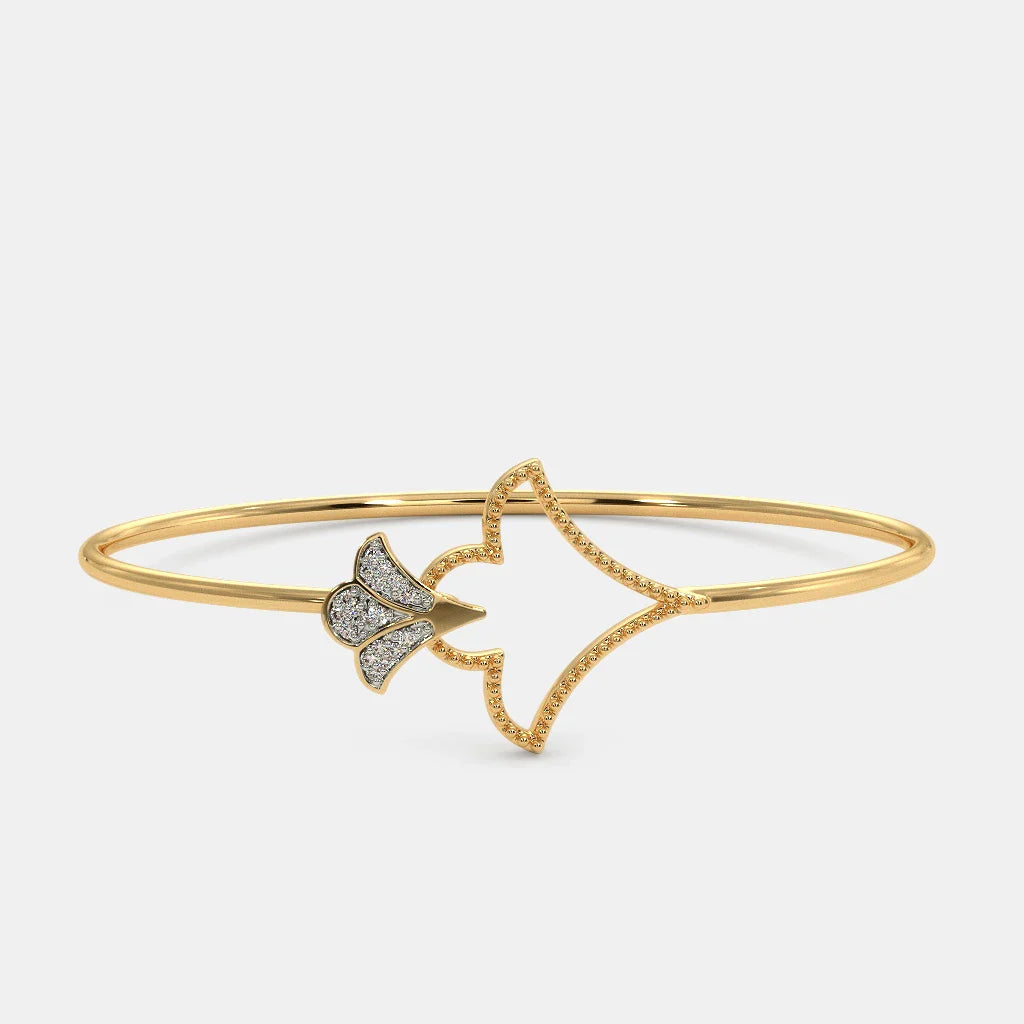 The Eliso Toggle Bangle