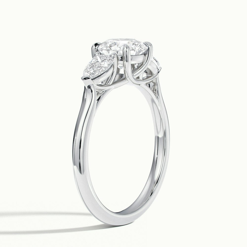 Round Lamear Engagement Ring.